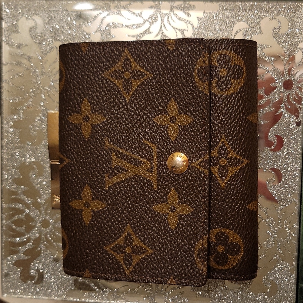 Louis Vuitton Wallet